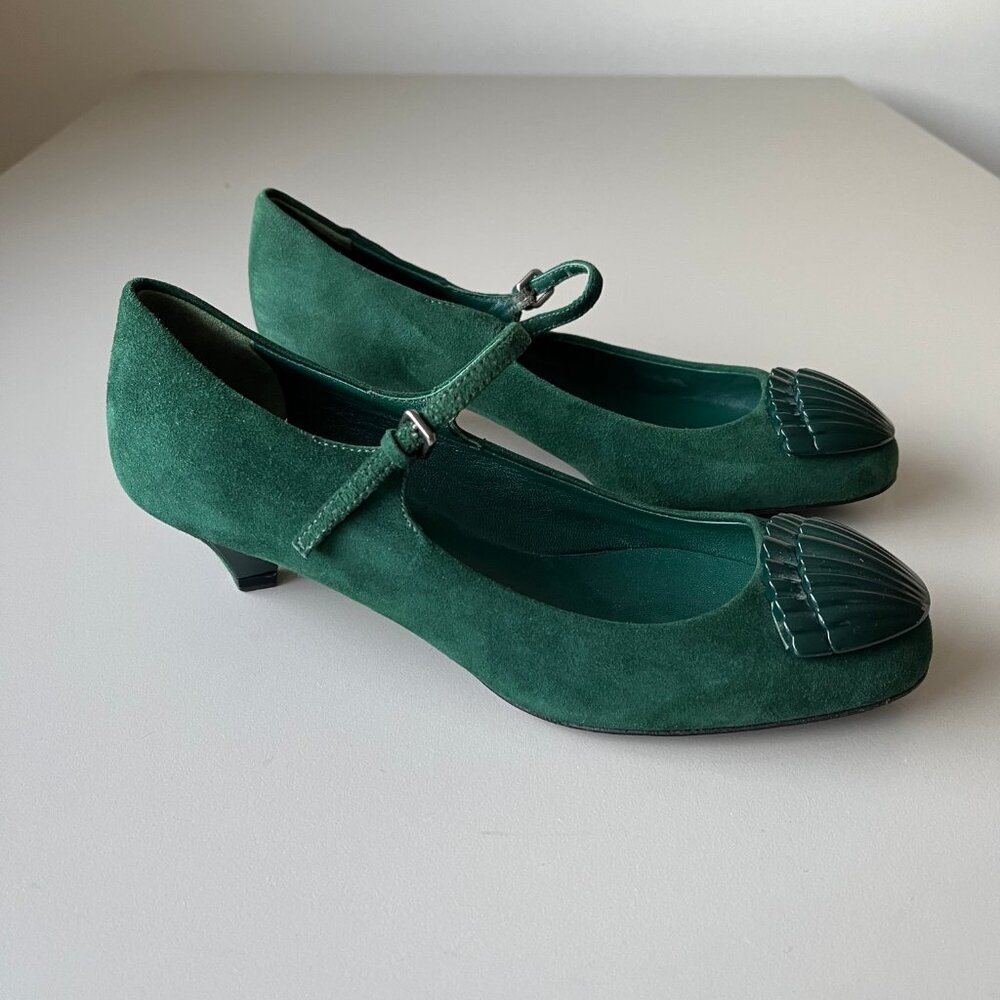 MIU MIU Green Suede Decorative Shell Buckle Low Heel Size EU 36 Made in Italy